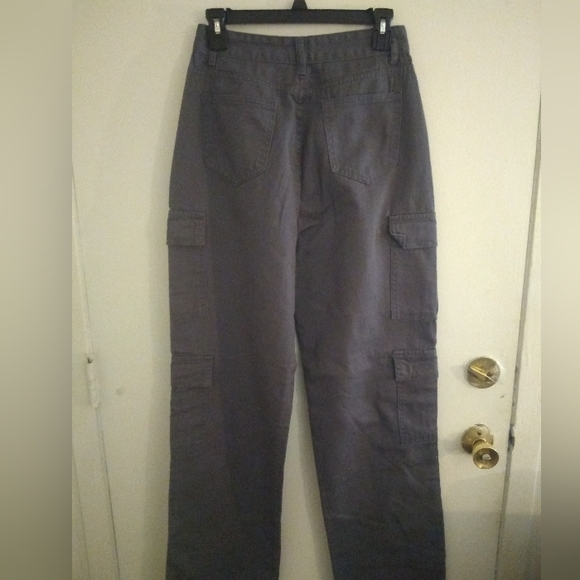 SHEIN Cargo Jeans - Picture 3 of 10